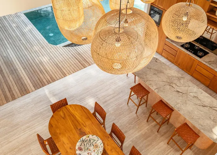 Uluwatu Zen Villa *